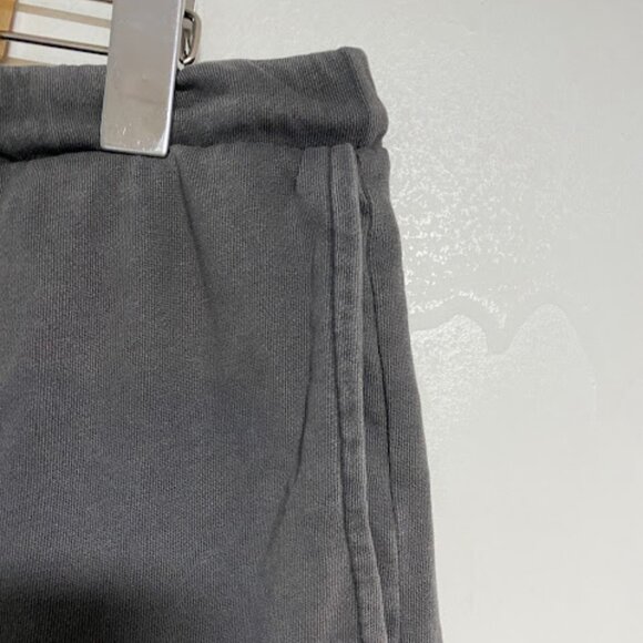 H&M Washed Charcoal Gray Women's Sweatshorts Size M - Picture 4 of 9